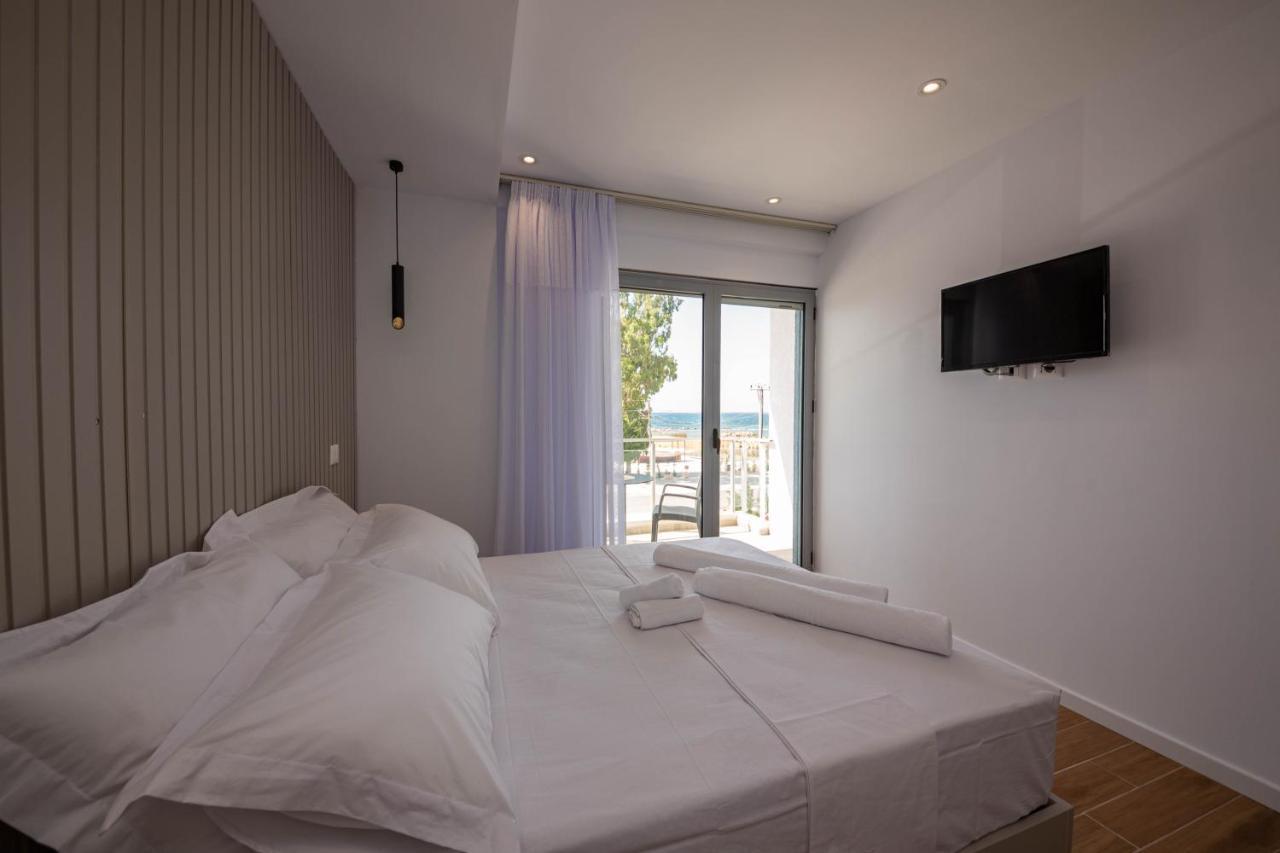 Hesperus Hotel Vlore Exterior photo