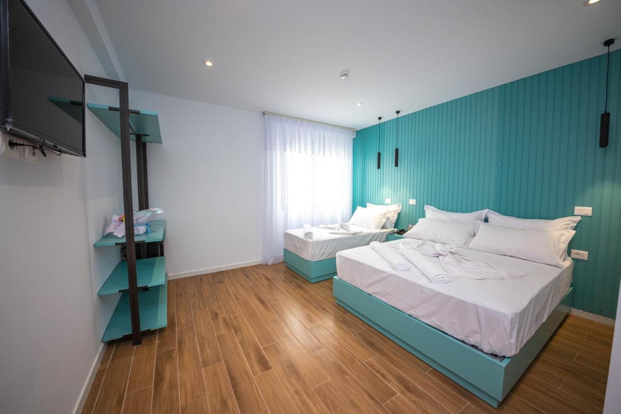 Hesperus Hotel Vlore Exterior photo